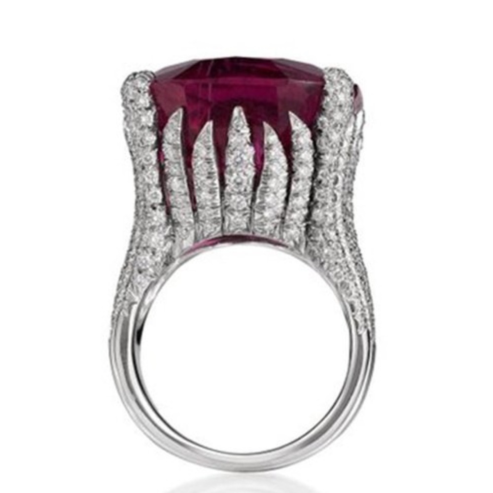 Gorgeous Vintage Style Ring